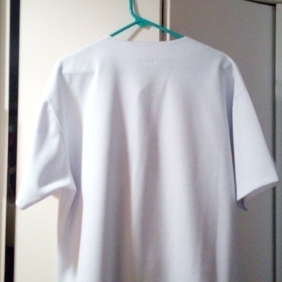 Men's Shirt - Picture 9 of 10